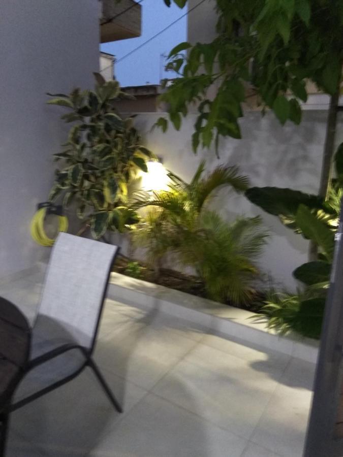Arxontia 2 Apartment Каламата Екстериор снимка