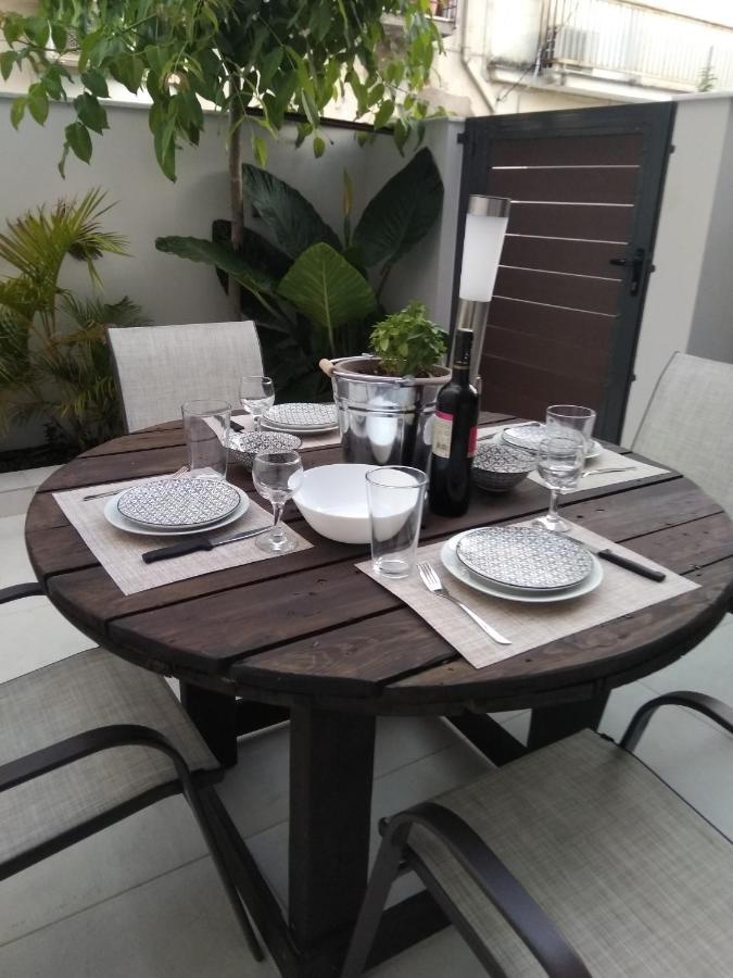 Arxontia 2 Apartment Каламата Екстериор снимка