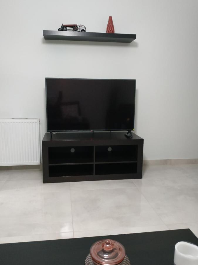 Arxontia 2 Apartment Каламата Екстериор снимка
